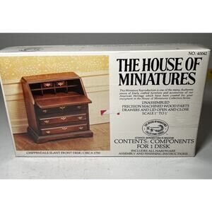 The House of Miniatures Kit 40042 Chippendale Slant Front Desk NEW SEALED Vtg